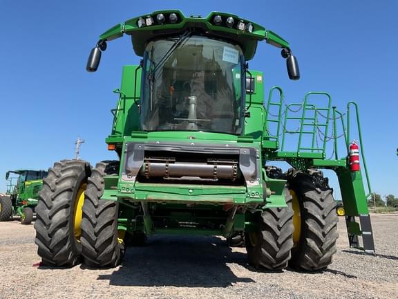 Image of John Deere S780 equipment image 3