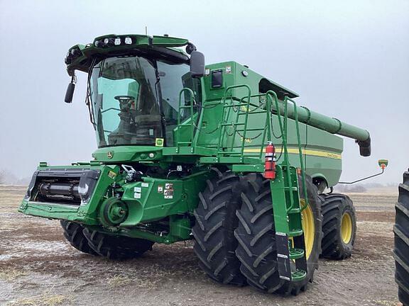 Image of John Deere S780 Primary image