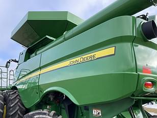 Main image John Deere S780 7