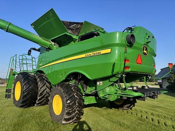 Image of John Deere S780 equipment image 4