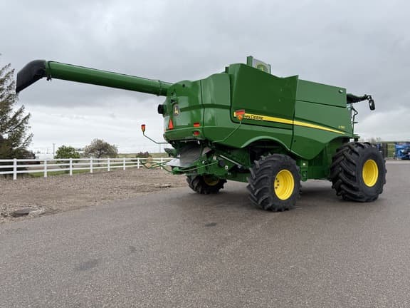 Image of John Deere S780 equipment image 4