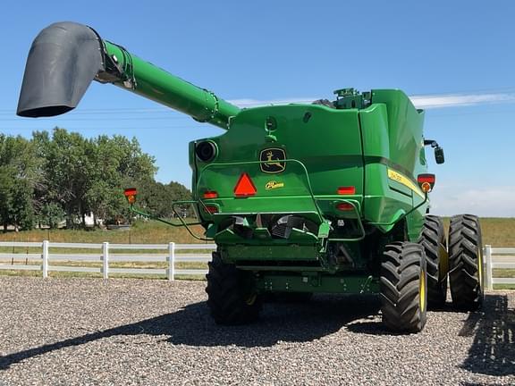 Image of John Deere S780 equipment image 3