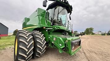 Main image John Deere S780 0