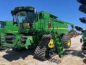 Thumbnail image John Deere S780 0