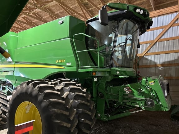 2023 John Deere S780 Equipment Image0