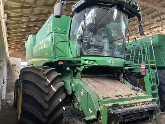 Image of John Deere S780 equipment image 1