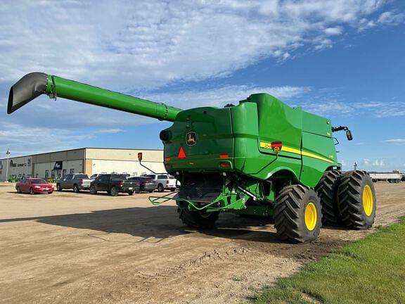 Image of John Deere S780 equipment image 4