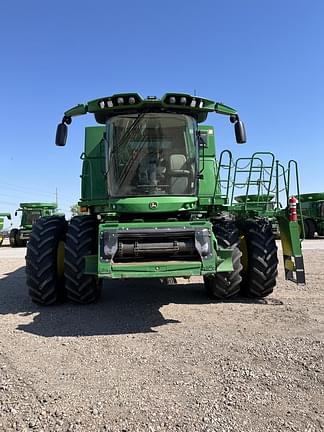 Image of John Deere S780 equipment image 1