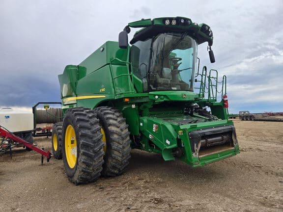 Image of John Deere S780 equipment image 3