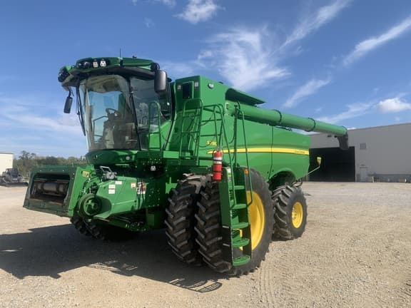 Image of John Deere S780 equipment image 1