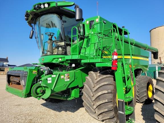 Image of John Deere S780 Primary image