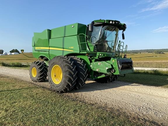 Image of John Deere S780 Primary image