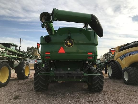 Image of John Deere S780 equipment image 3