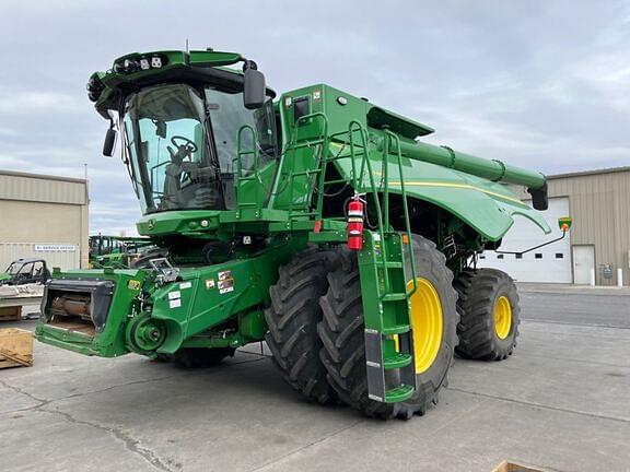 Image of John Deere S780 Primary image