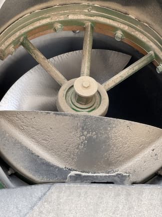 Image of John Deere S780 equipment image 2