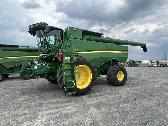 Image of John Deere S780 Primary image