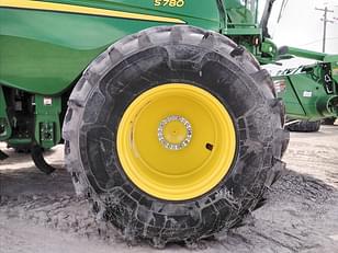 Main image John Deere S780 11