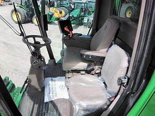 Main image John Deere S780 21