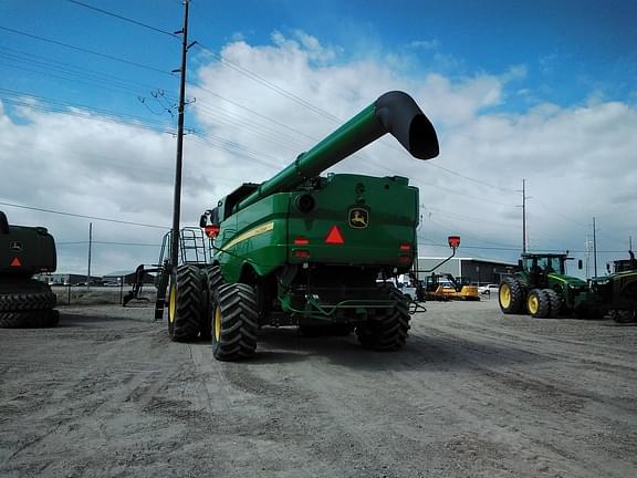 Image of John Deere S780 equipment image 3