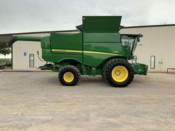 Image of John Deere S780 equipment image 2