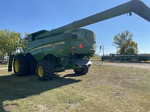 Main image John Deere S780 4