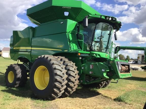 Image of John Deere S780 Primary image