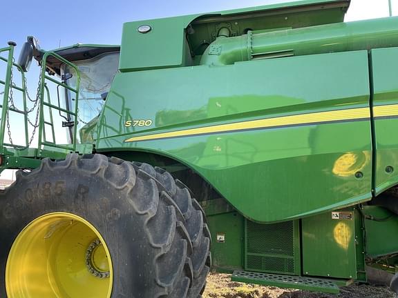 Image of John Deere S780 equipment image 3