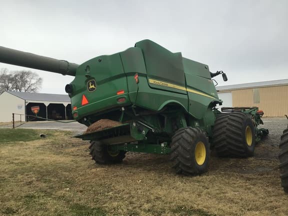 Image of John Deere S780 equipment image 4