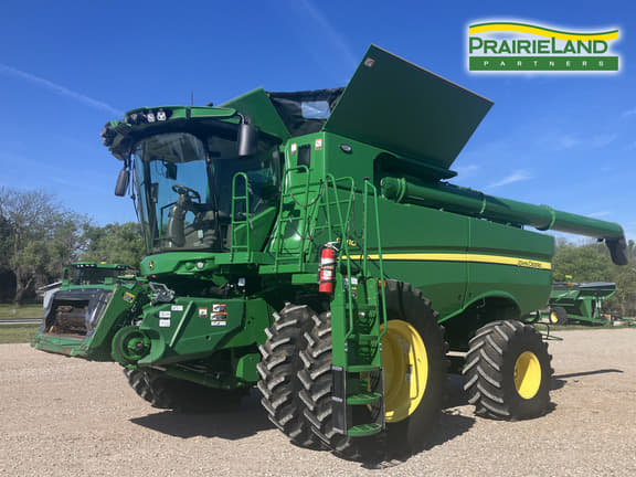 Image of John Deere S780 Primary image