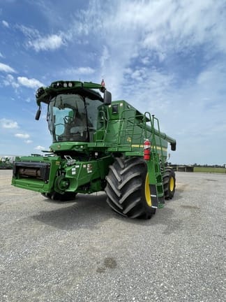 2023 John Deere S780 Equipment Image0