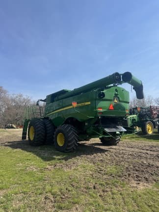 Image of John Deere S780 equipment image 3