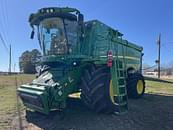 Thumbnail image John Deere S780 1