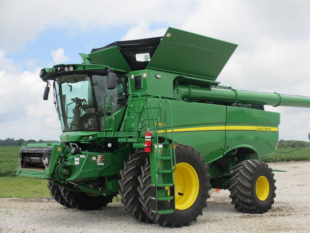 Image of John Deere S780 Primary image