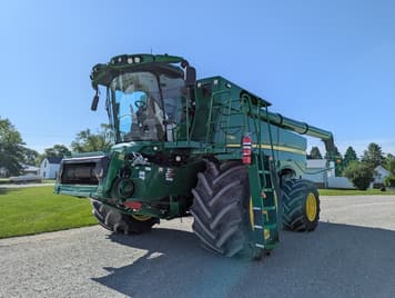 Main image John Deere S780