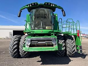 Main image John Deere S780 8