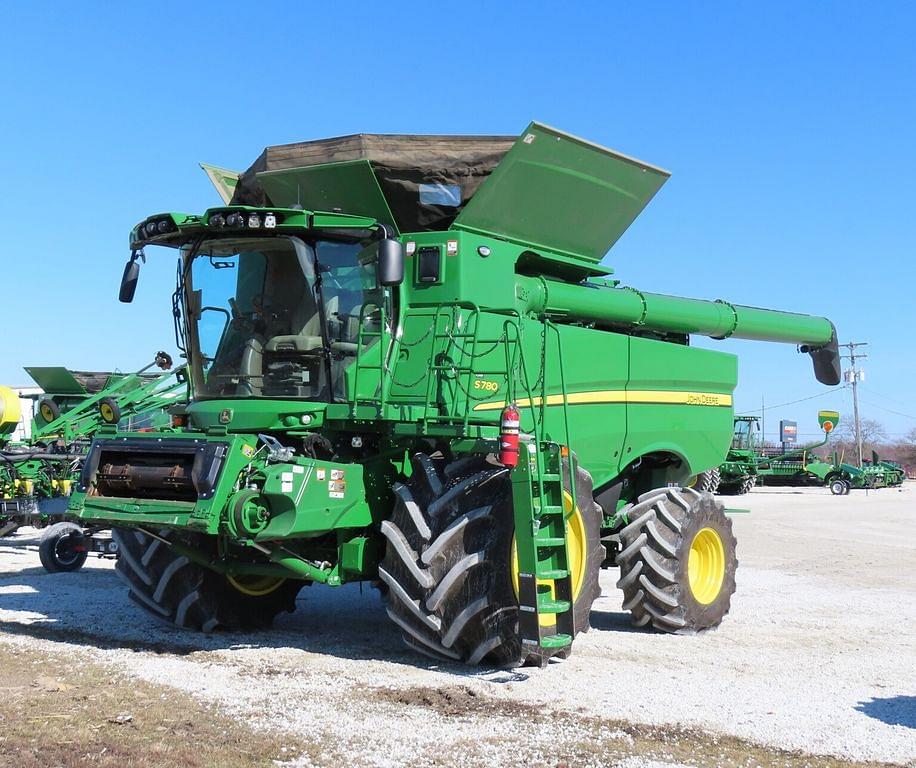 Image of John Deere S780 Primary image