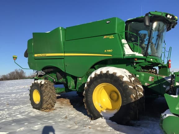 Image of John Deere S780 equipment image 3