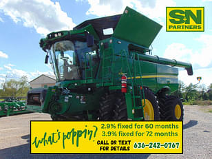 Main image John Deere S780 0