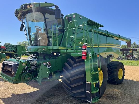 Image of John Deere S780 equipment image 3