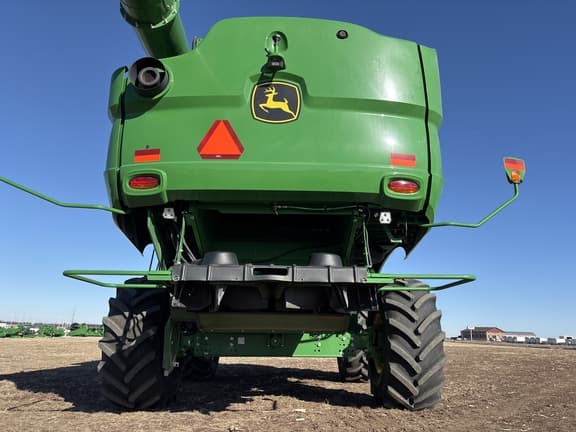 Image of John Deere S780 equipment image 3