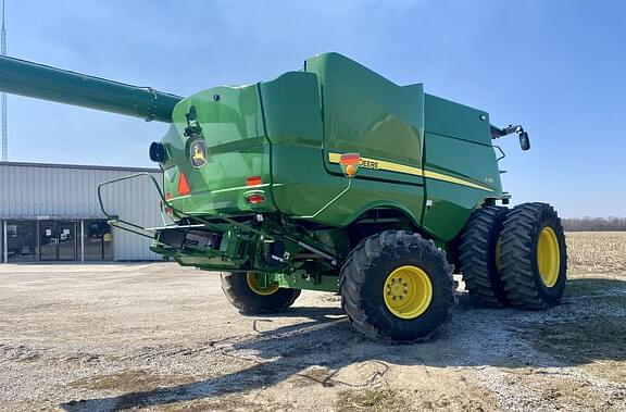 Image of John Deere S780 equipment image 3