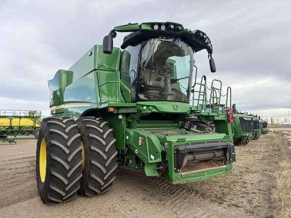 Image of John Deere S780 Primary image