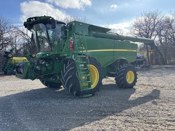 Image of John Deere S780 Primary image