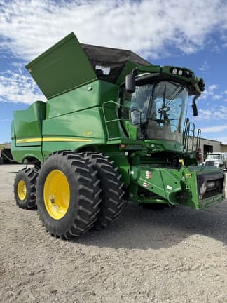 Image of John Deere S780 Primary image
