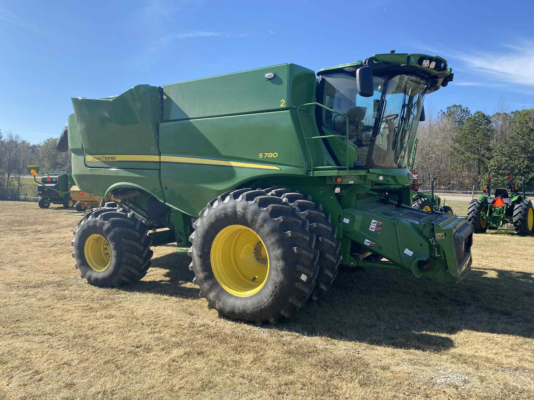 2023 John Deere S780 Equipment Image0
