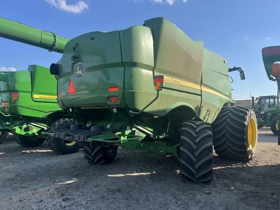 Image of John Deere S780 equipment image 3