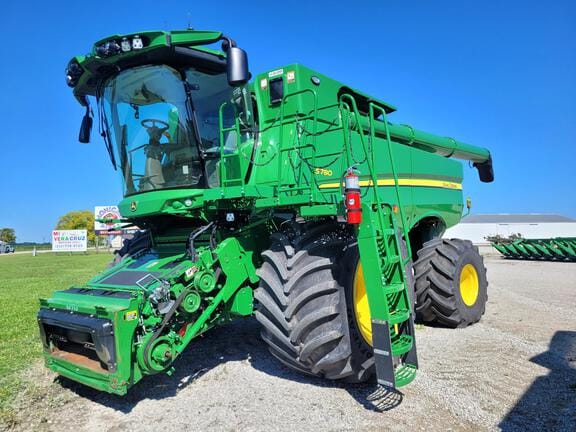 2023 John Deere S780 Equipment Image0