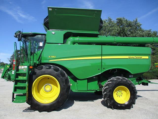 Image of John Deere S780 equipment image 2