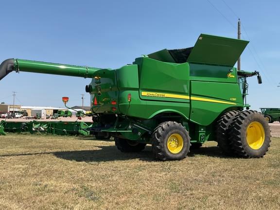 Image of John Deere S780 equipment image 3