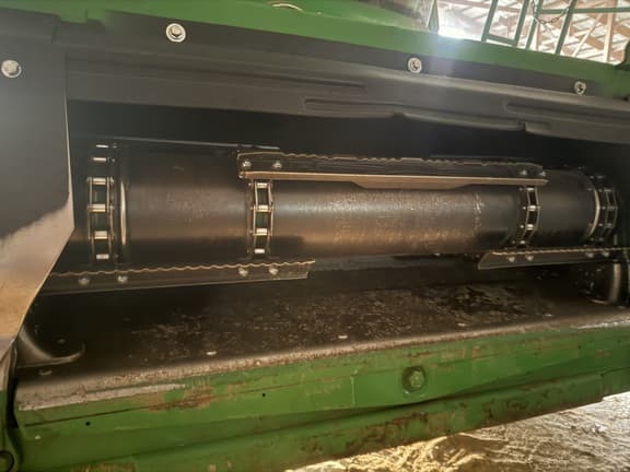 Image of John Deere S780 equipment image 1